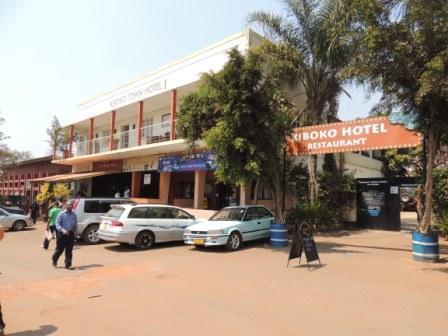 לילונגווה Kiboko Town Hotel מראה חיצוני תמונה